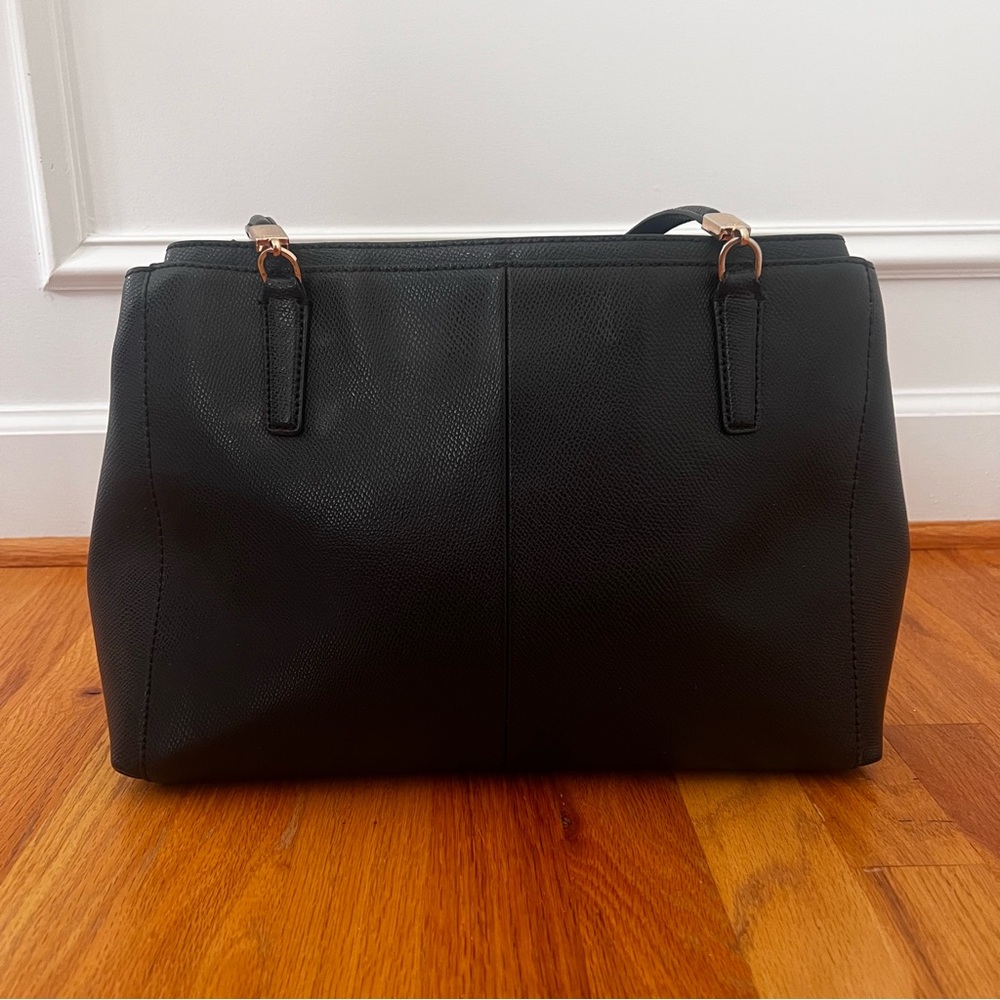 Coach Black Leather Tote Bag with Long Strap - Picture 3 of 16